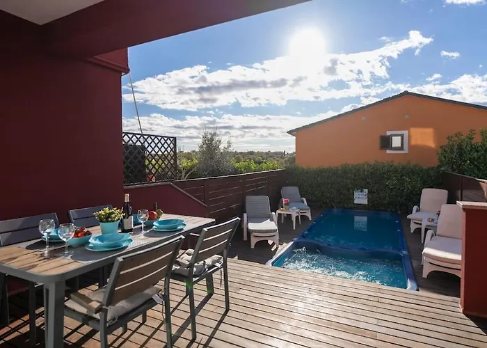 Villa Blue Valica By Briskva *